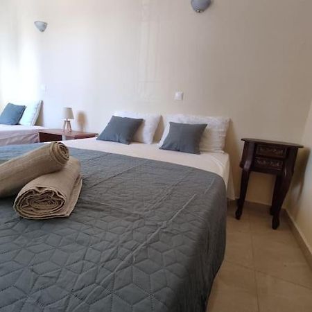 Montnoir Appartement Mavrovoúnion Eksteriør bilde